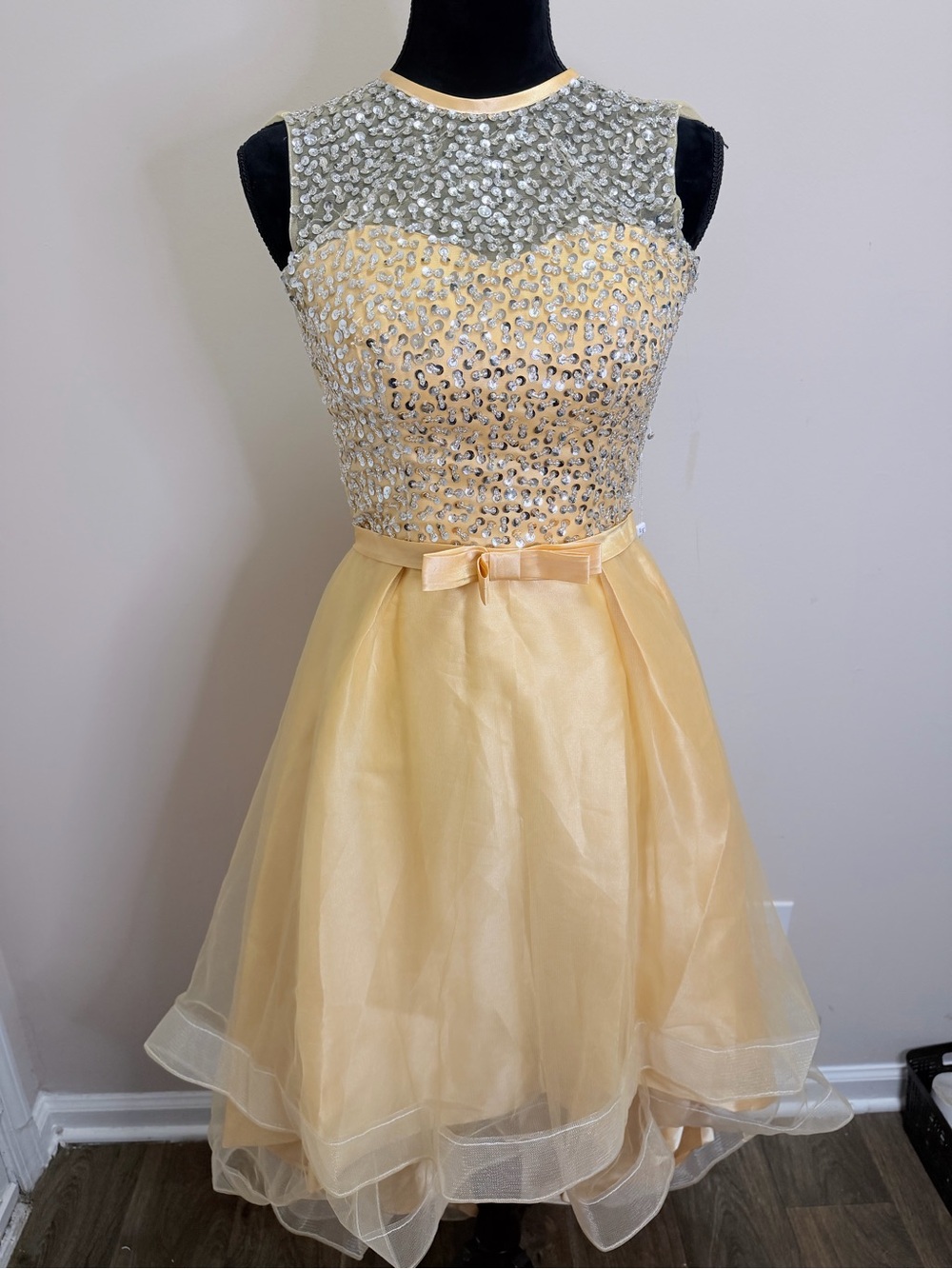 Yellow and Silver Sequin Party Prom Dress with Bow Waist